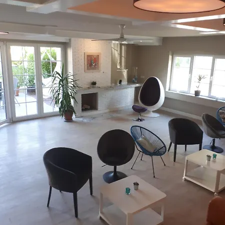 Strandhaus An Der Mosel Hotel 3*