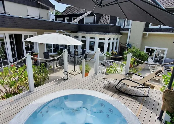 Strandhaus An Der Mosel