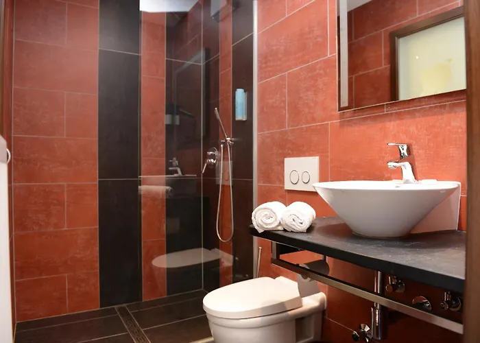 Strandhaus An Der Mosel Hotel